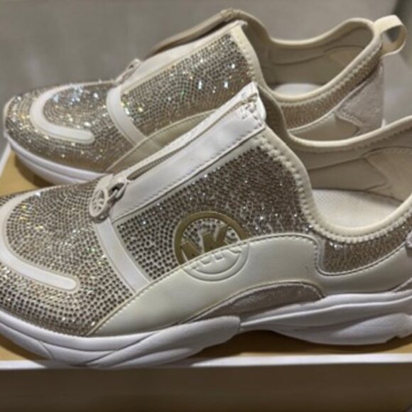 Michael Kors Sneakers - Picture 3 of 8